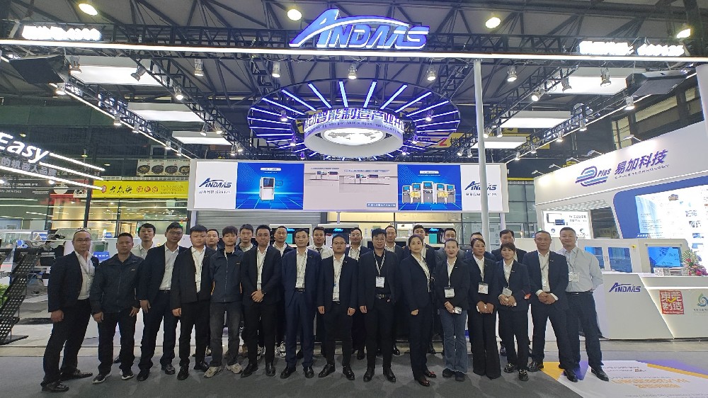 直击现场|九游会J9智能亮相慕尼黑上海电子生产设备展